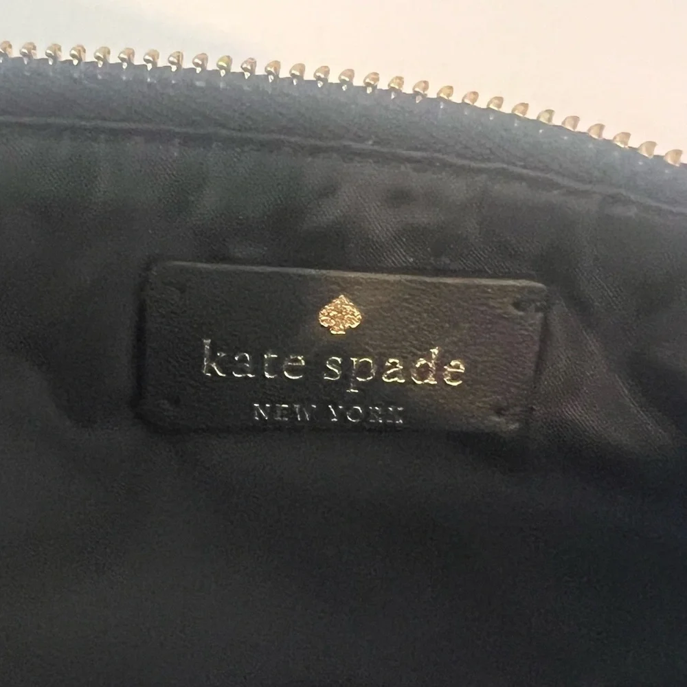 Kate Spade Lola Glitter Black Small Dome Gold Zip Cosmetic Toiletry Case Bag - Picture 7 of 9